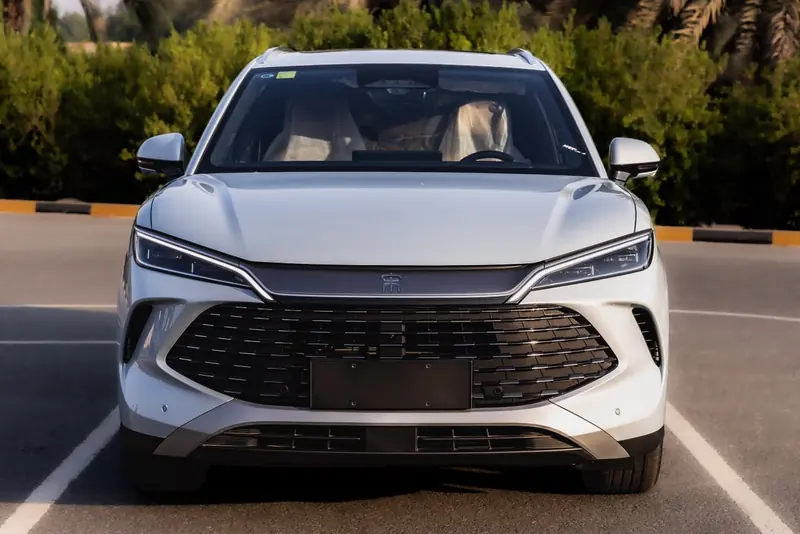 BYD Song L DM-i 2025 Silver Grey – front view