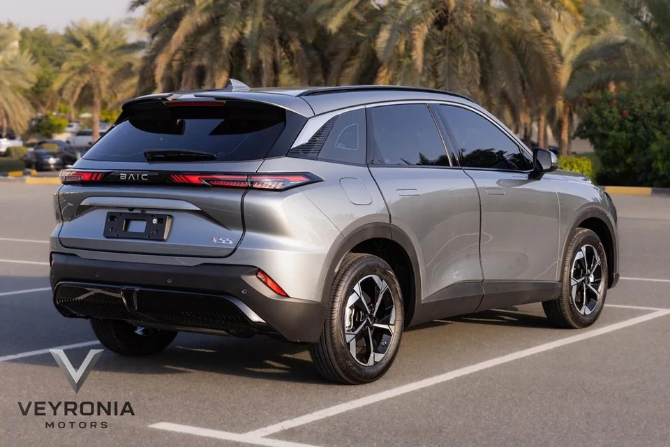 BAIC X55 2026 Gray - photo 4
