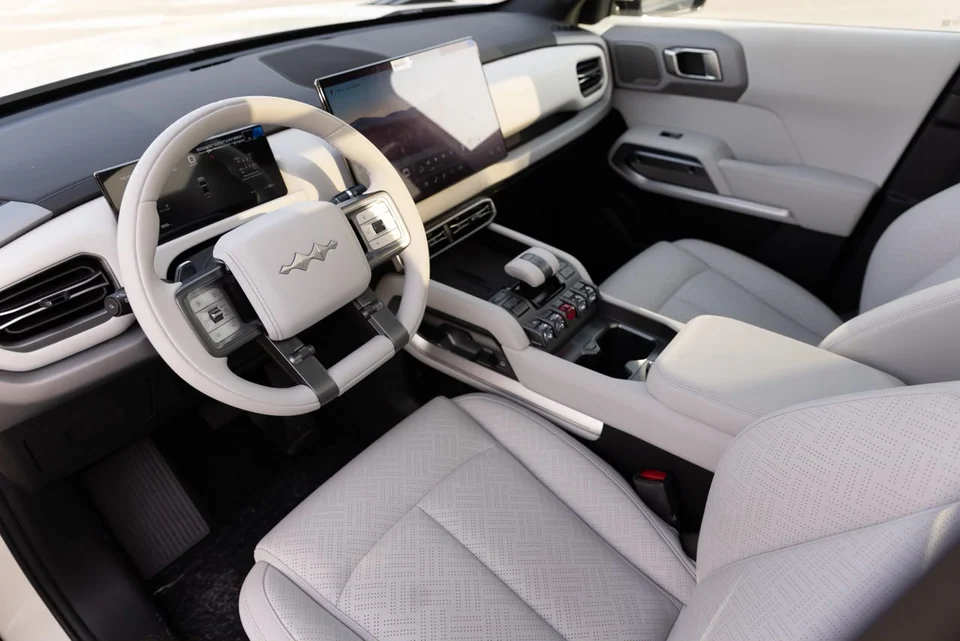 BYD Titanium 3 2025 White - photo 13
