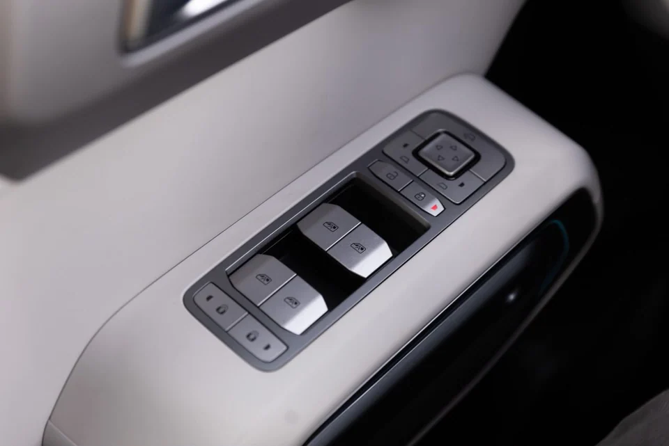 BYD Titanium 3 2025 White - photo 14