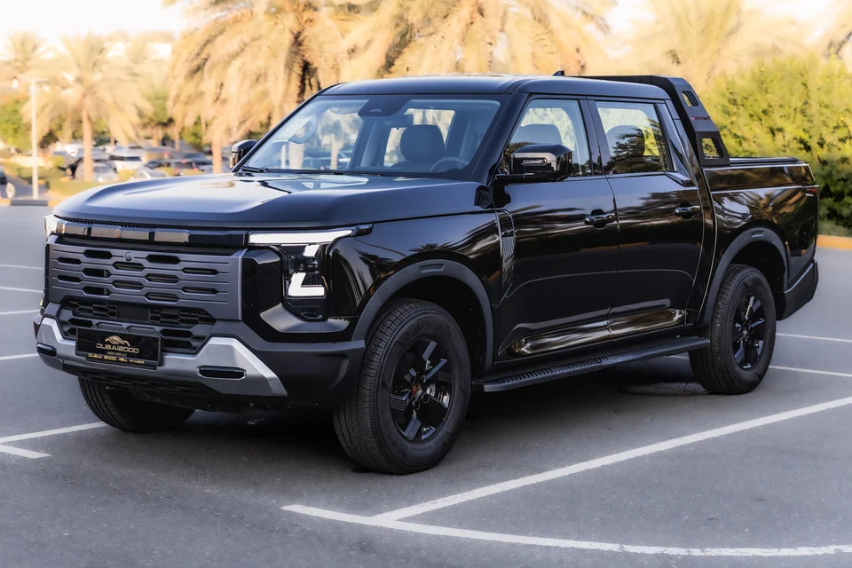 دونغ فينغ Z9 2025 – أسود للبيع في الإمارات: المواصفات والسعر ودليل الشراء