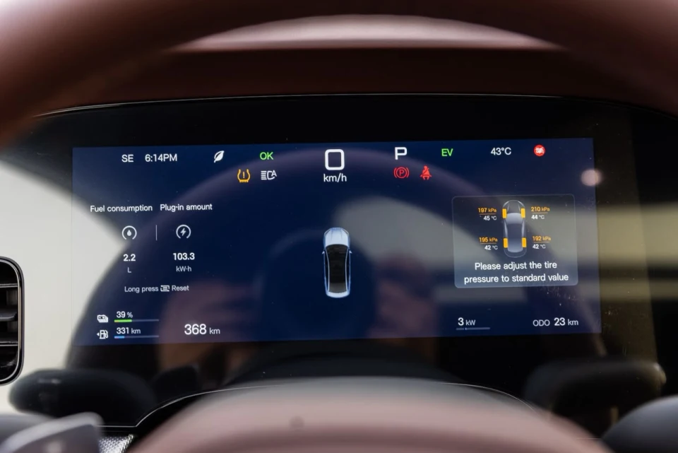بي واي دي سيل 07 DM-i 2026 – سيدان هجينة بتقنيات متقدمة 2026 دبي 2000 للسيارات