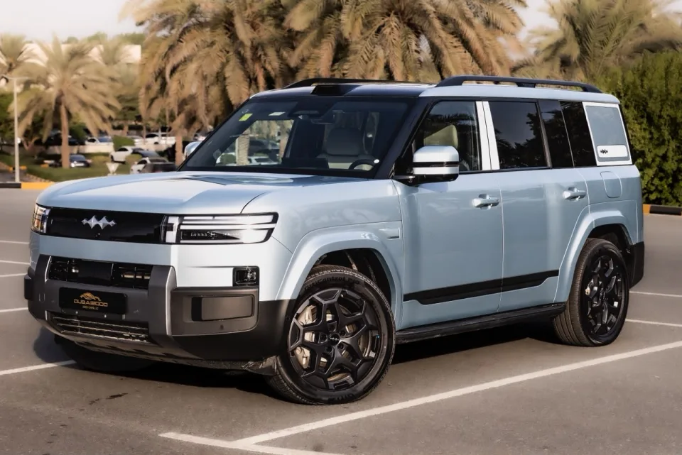 BYD Leopard 7 ULTRA 2026 Sky Blue / White 2026 Dubai 2000 Cars